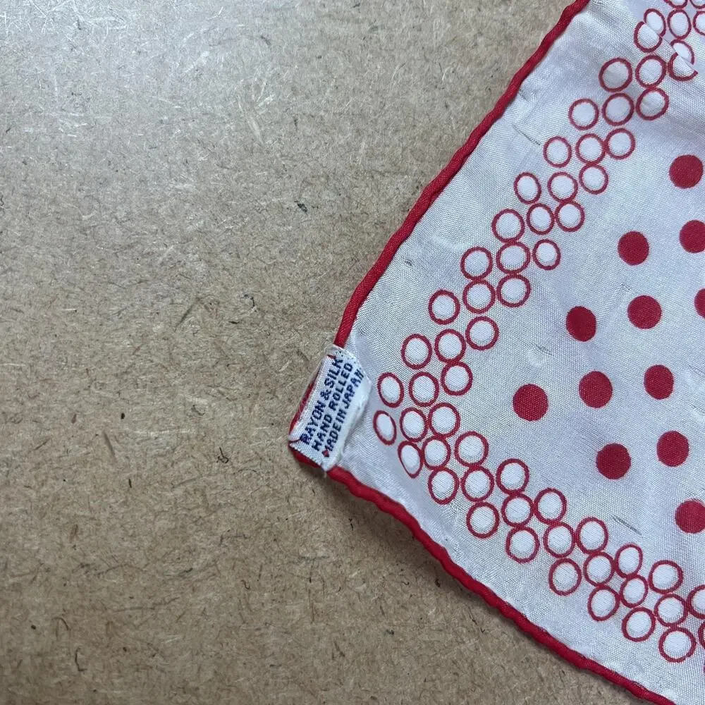Unbranded type kerchief